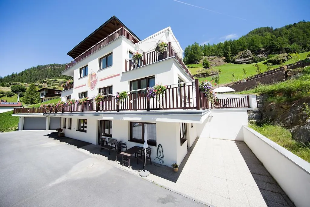 Haus Pia Apartment Soelden